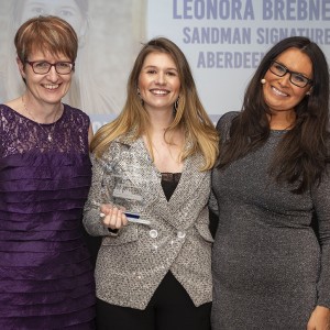 Rising Star Leonora Brebner